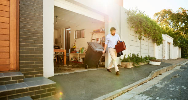  , OR Junk Removal Pros